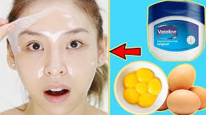 uses of vaseline for face: remove blackheads and whiteheads