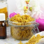 turmeric scrub for skin lightening