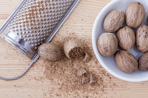 Nutmeg removes dead cells