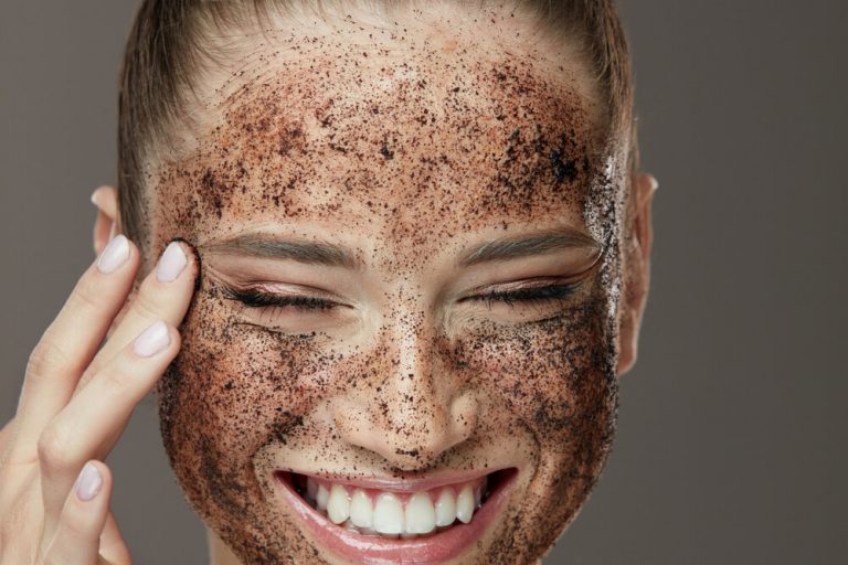 homemade scrub for face