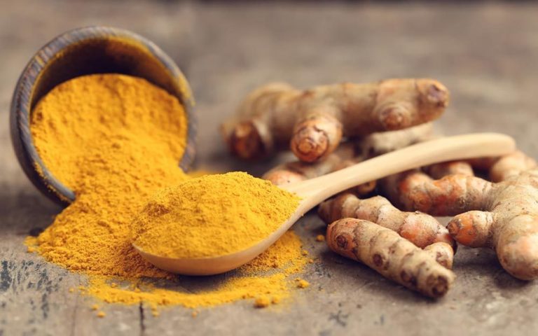 turmeric beauty tips and tricks