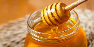 Honey soothe skin, repair skin damage, unclog pores, lighten over all skin tone.  