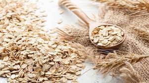 Oatmeal remove dirt from the skin, unclog pores, brighten skin.