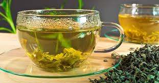 Green tea (due to its potent anti-inflammatory and antioxidant properties) can help clear hyperpigmentation by preventing the production of excess melanin production and gets rid of hyperpigmentation