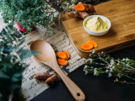 simple homemade face mask for glowing skin for daily use